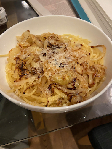 Pasta with Oil and Onion