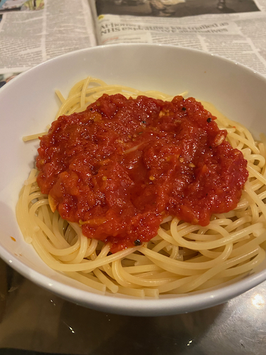 Spaghetti, Vermicelli, Bucatini, or Linguine, with Garlic, Tomato, and Hot Pepper Sauce