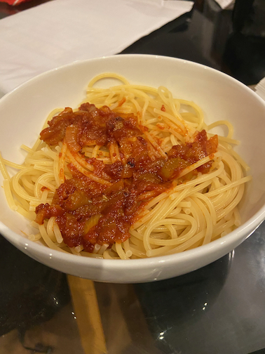 Spaghetti or Vermicelli with Tomato Paste, Onions, and Garlic