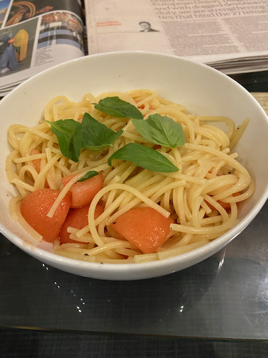 Spaghetti or Vermicelli with Tomatoes, Oil, and Lemon Juice